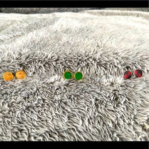 NEW three piece earring set